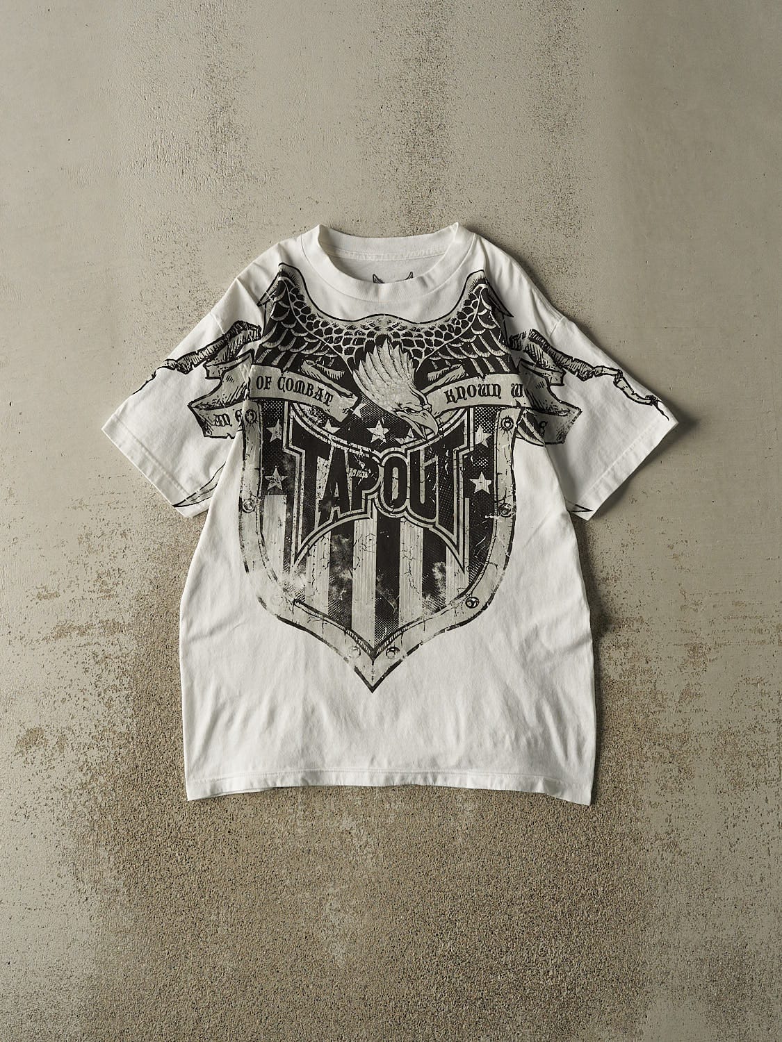 Vintage Y2K White Tapout Tee (M/L)