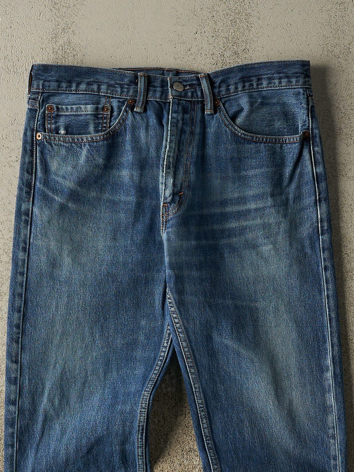 Vintage Y2K Dark Wash Levi's 505 Jeans (34x27.5)