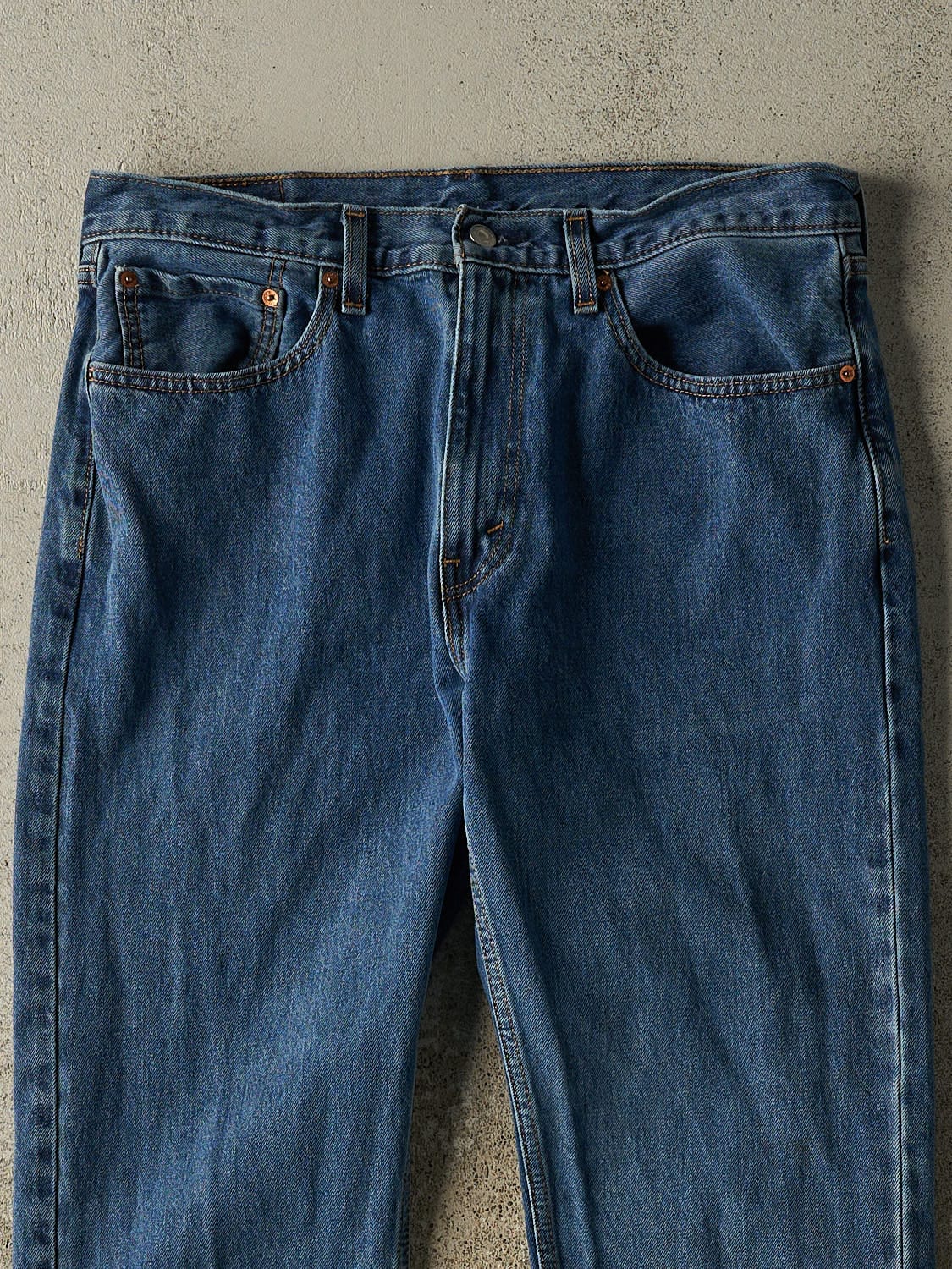 Vintage Y2K Dark Wash Levi's 505 Jeans (35x31)