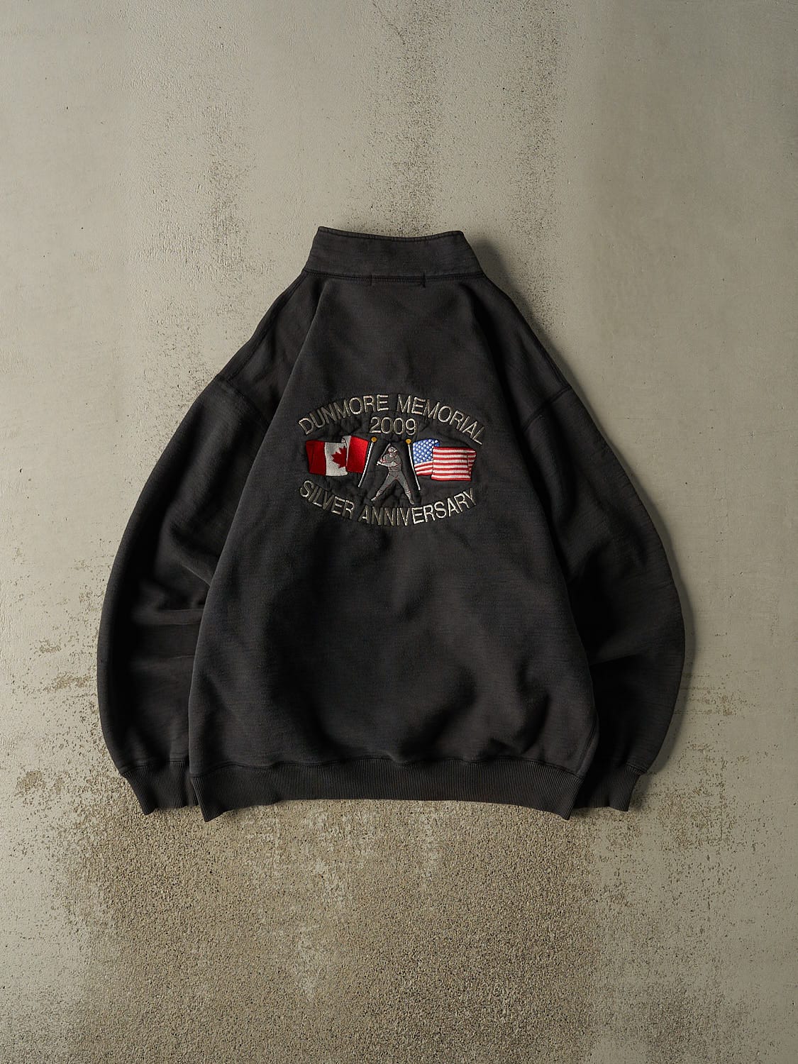 Vintage 09' Faded Black Dunmore Memorial Embroidered Quarter Zip (XL/XXL)