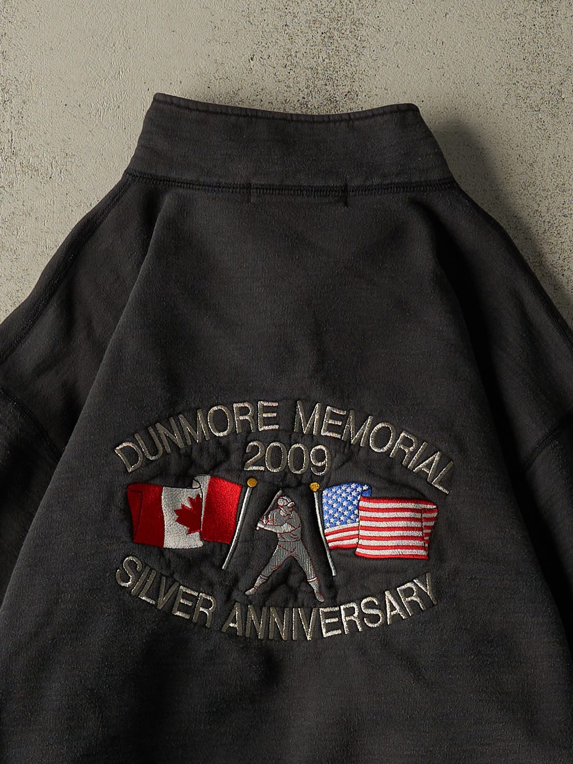 Vintage 09' Faded Black Dunmore Memorial Embroidered Quarter Zip (XL/XXL)