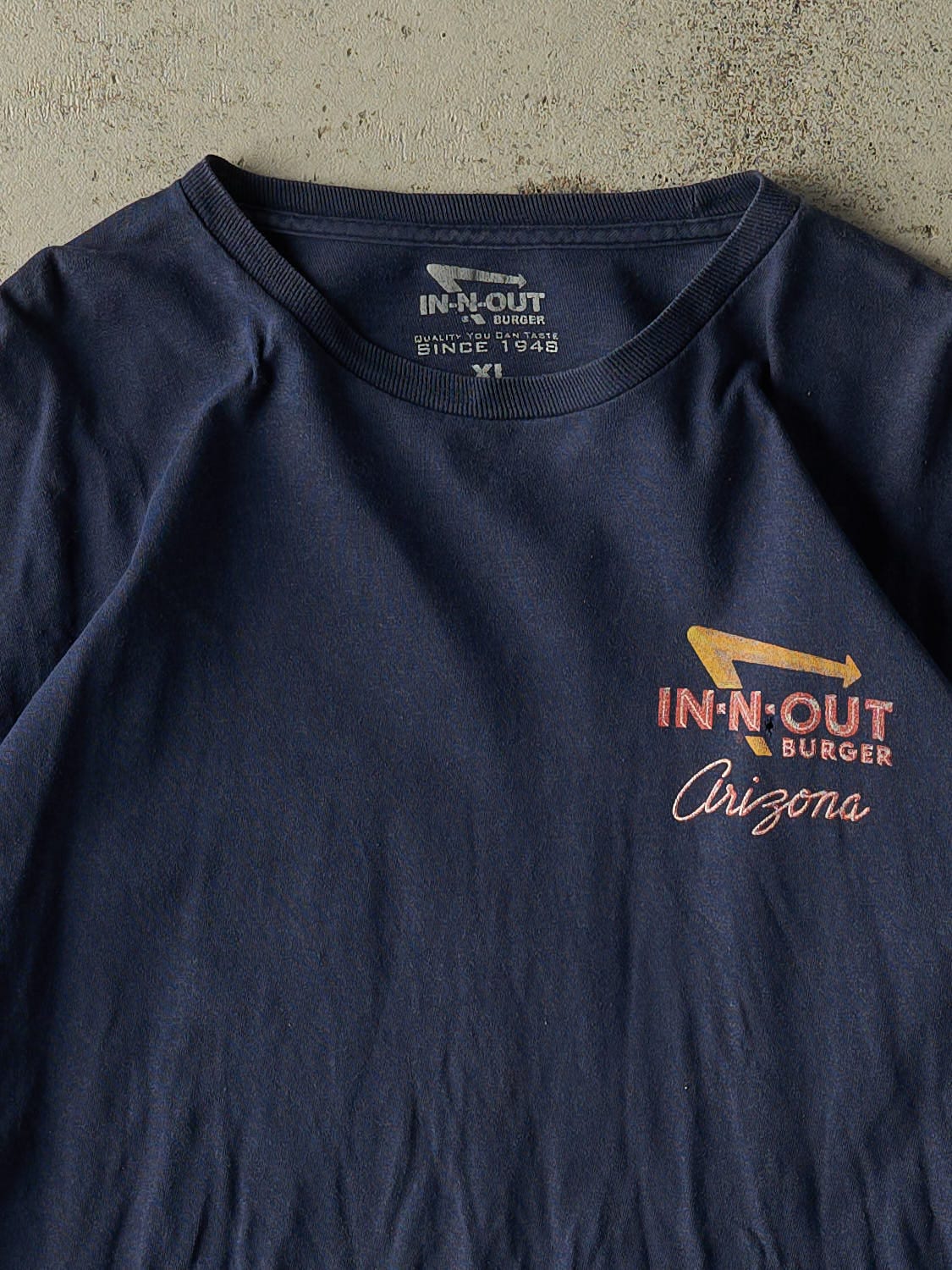 Vintage Y2K Navy Blue In 'N' Out Burger Arizona Tee (L/XL)