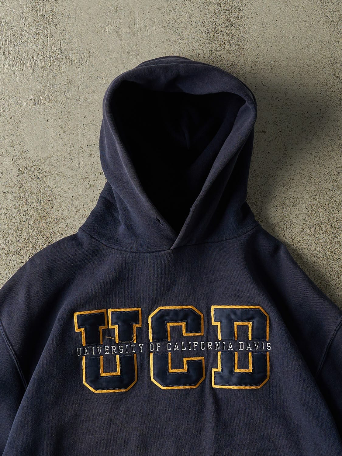 Vintage Y2K Navy Blue Russell Athletic University of California Davis Hoodie (M)