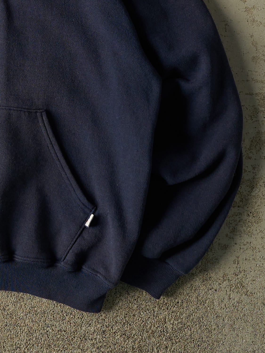 Vintage Y2K Navy Blue Russell Athletic University of California Davis Hoodie (M)
