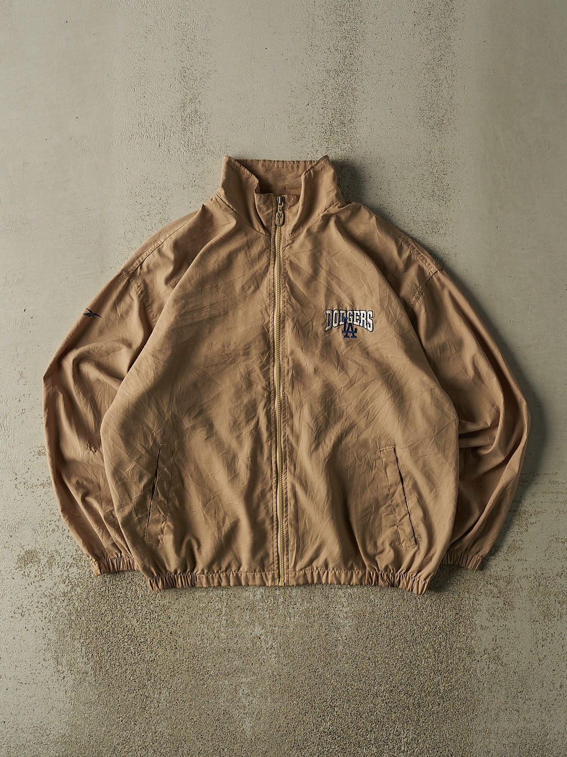 Vintage 90s Beige LA Dodgers Windbreaker Jacket (L/XL)