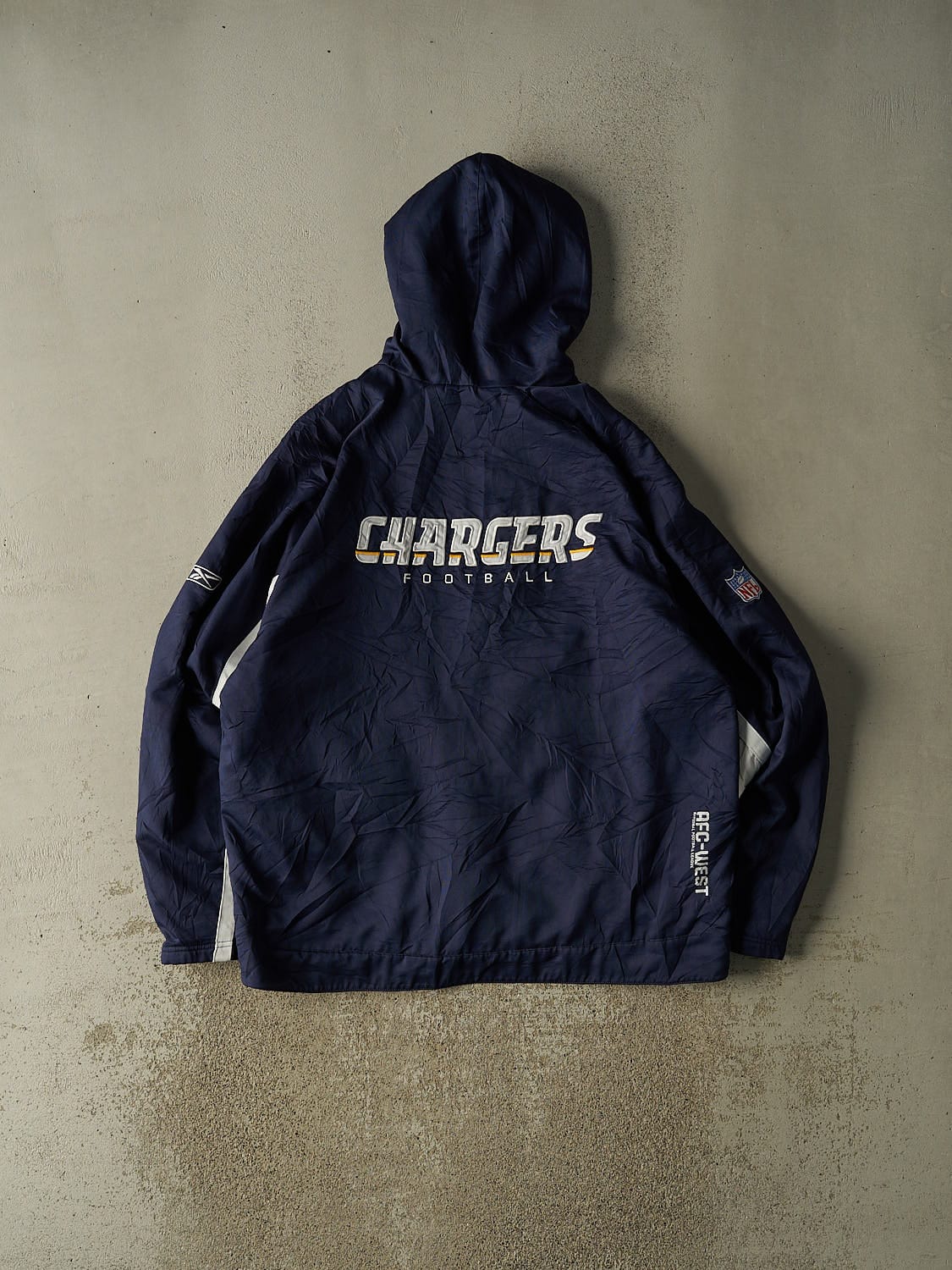 Vintage Y2K Navy Blue San Diego Chargers Reebok Fleece Lined Heavyweight Windbreaker Jacket (XXL)
