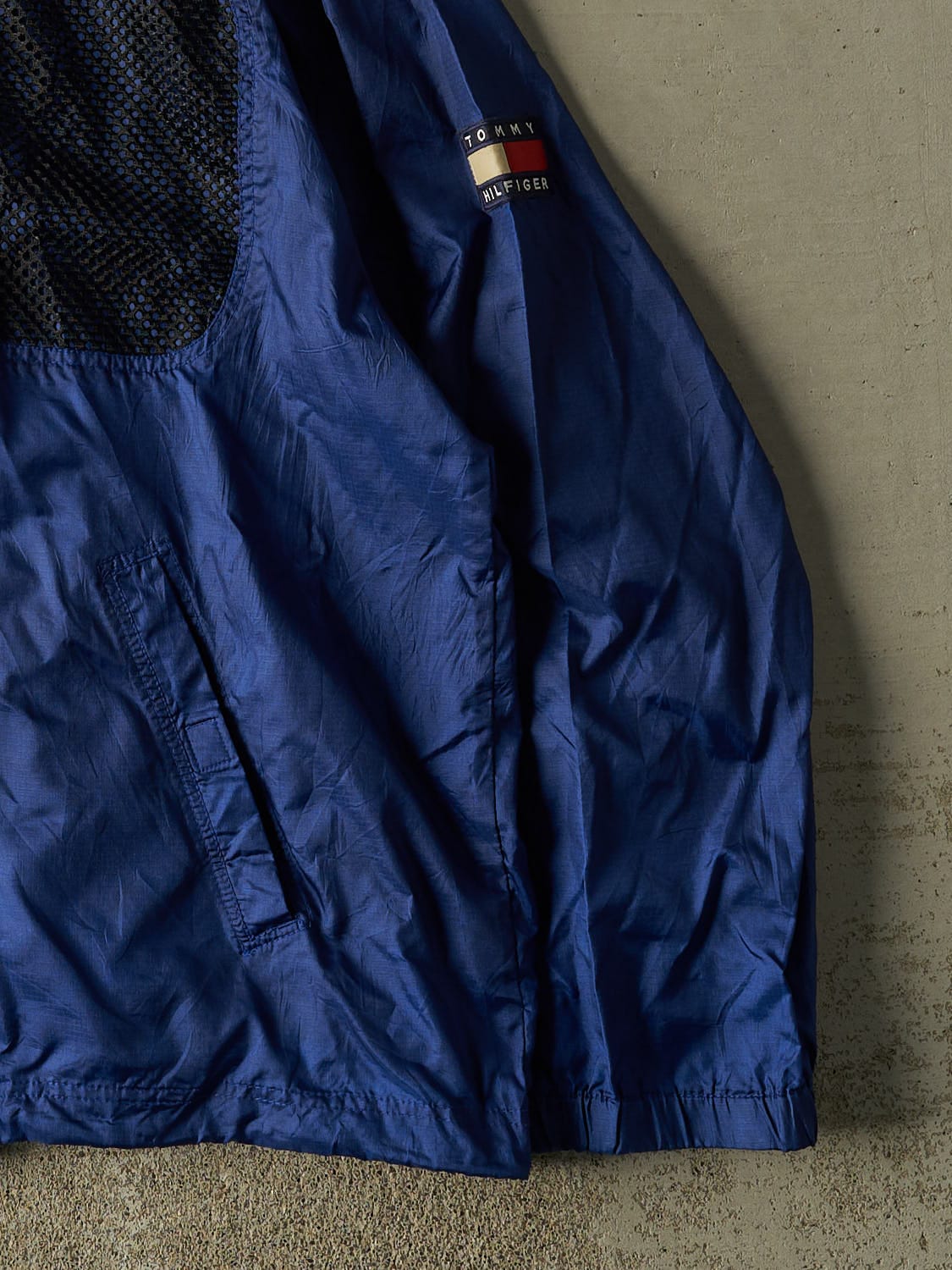 Vintage 90s Navy Blue Tommy Hilfiger Rain Jacket (XXL/XXXL)