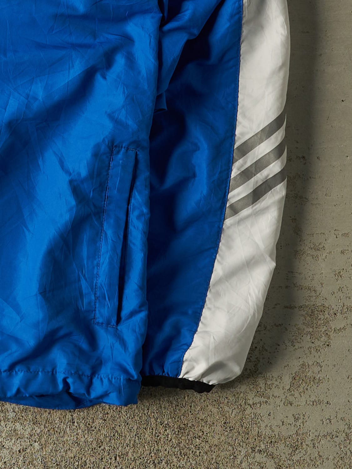 Vintage 99' Blue Adidas Steamboat Windbreaker Jacket (L/XL)