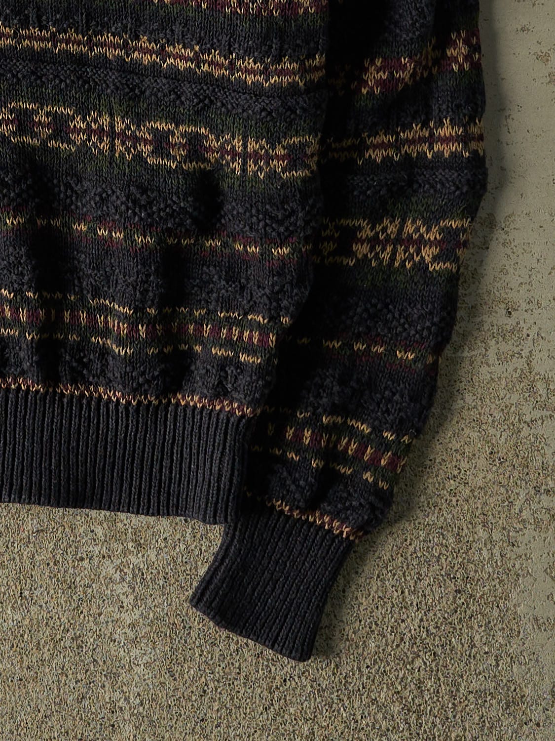 Vintage 90s Navy Blue Patterned Knit Pullover (L)