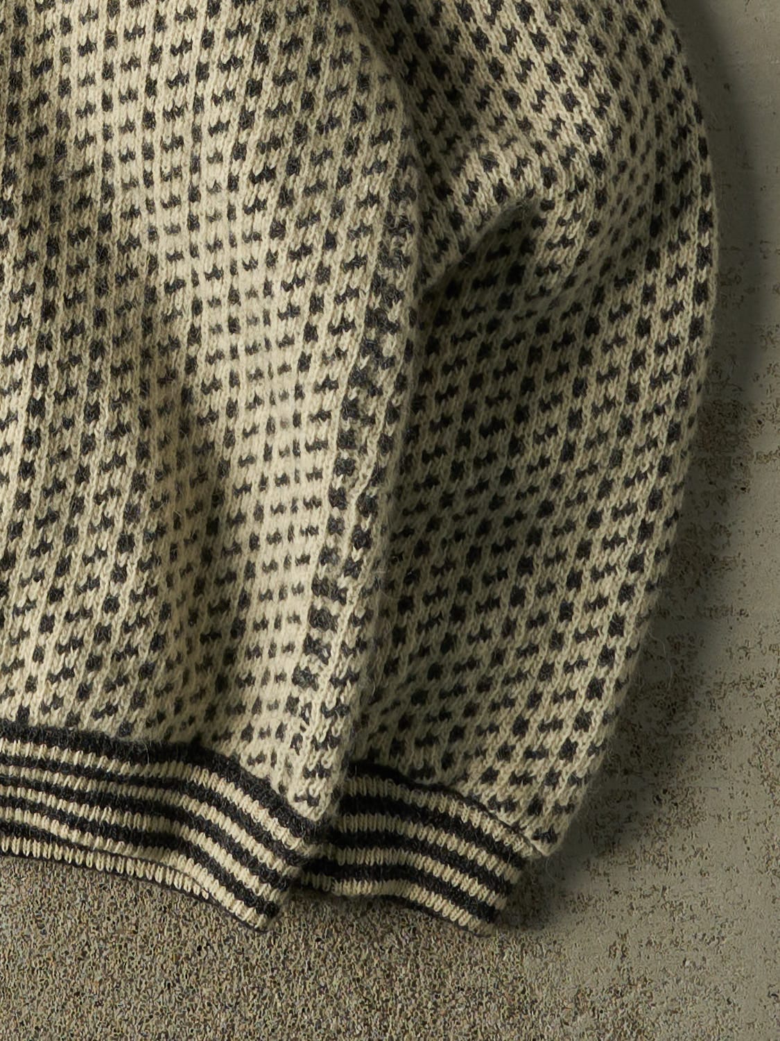 Vintage 90s Beige LL Bean Patterned Knit (M/L)
