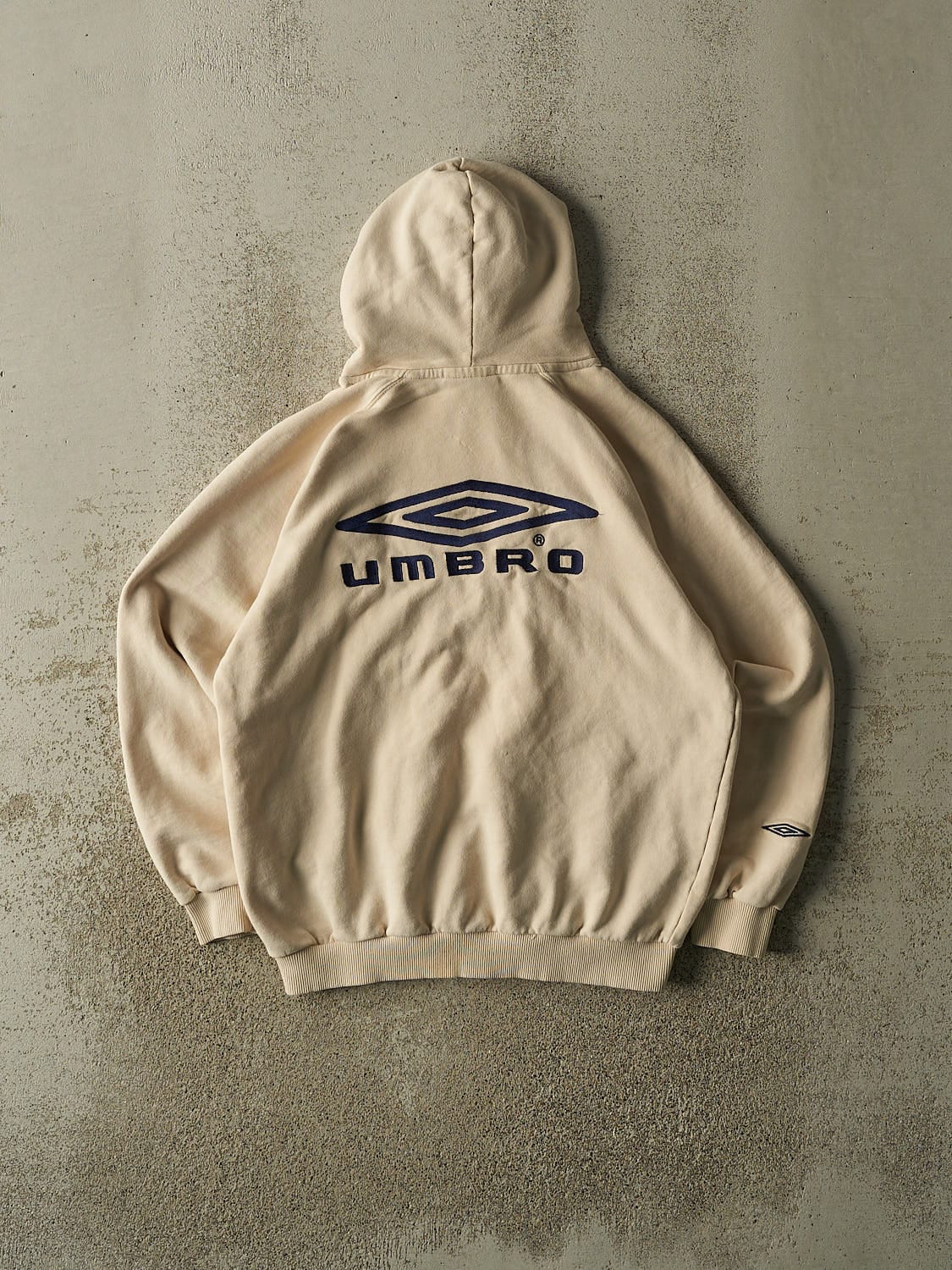 Vintage Y2K Beige Umbro Embroidered Hoodie (S)