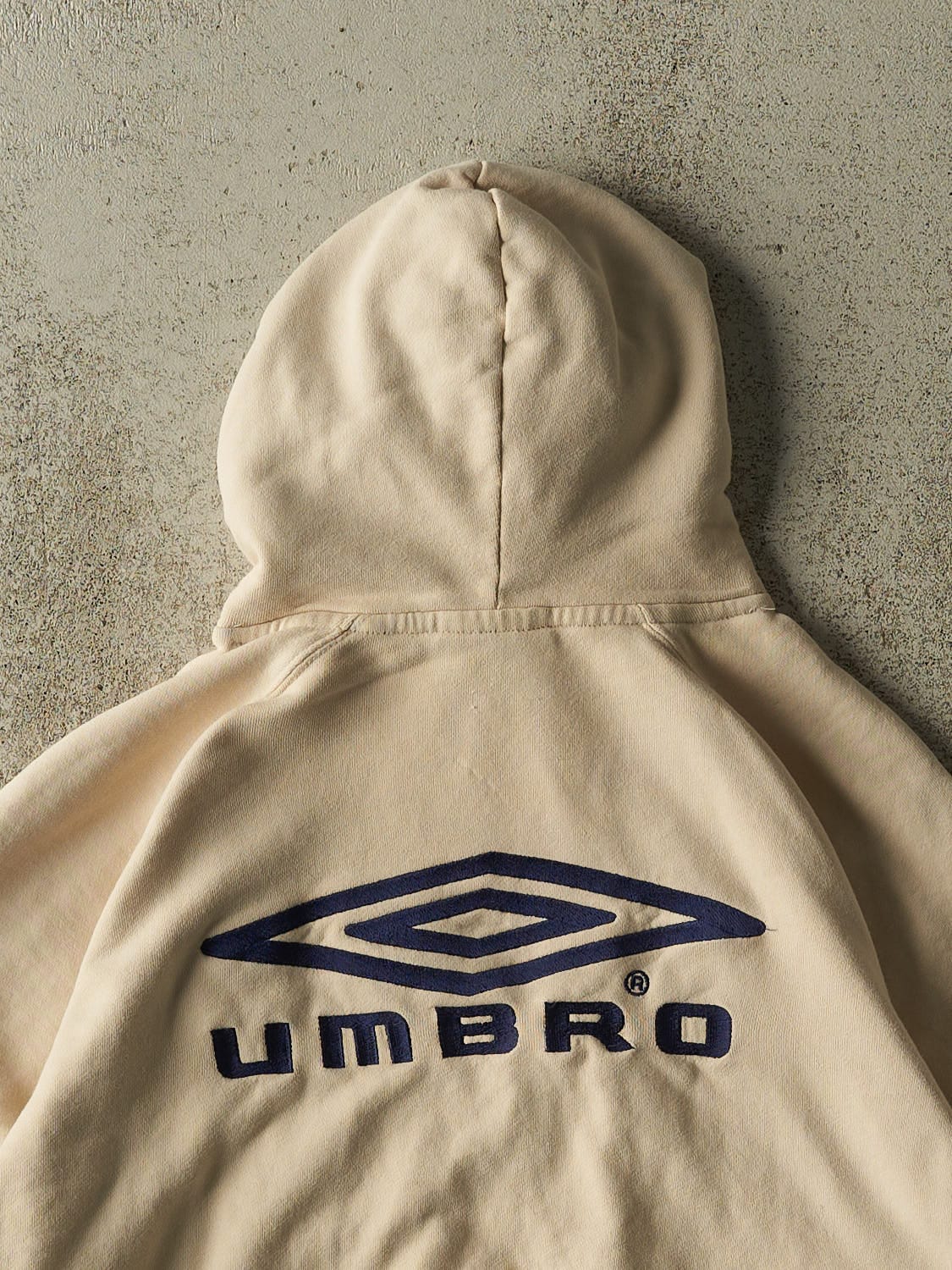 Vintage Y2K Beige Umbro Embroidered Hoodie (S)