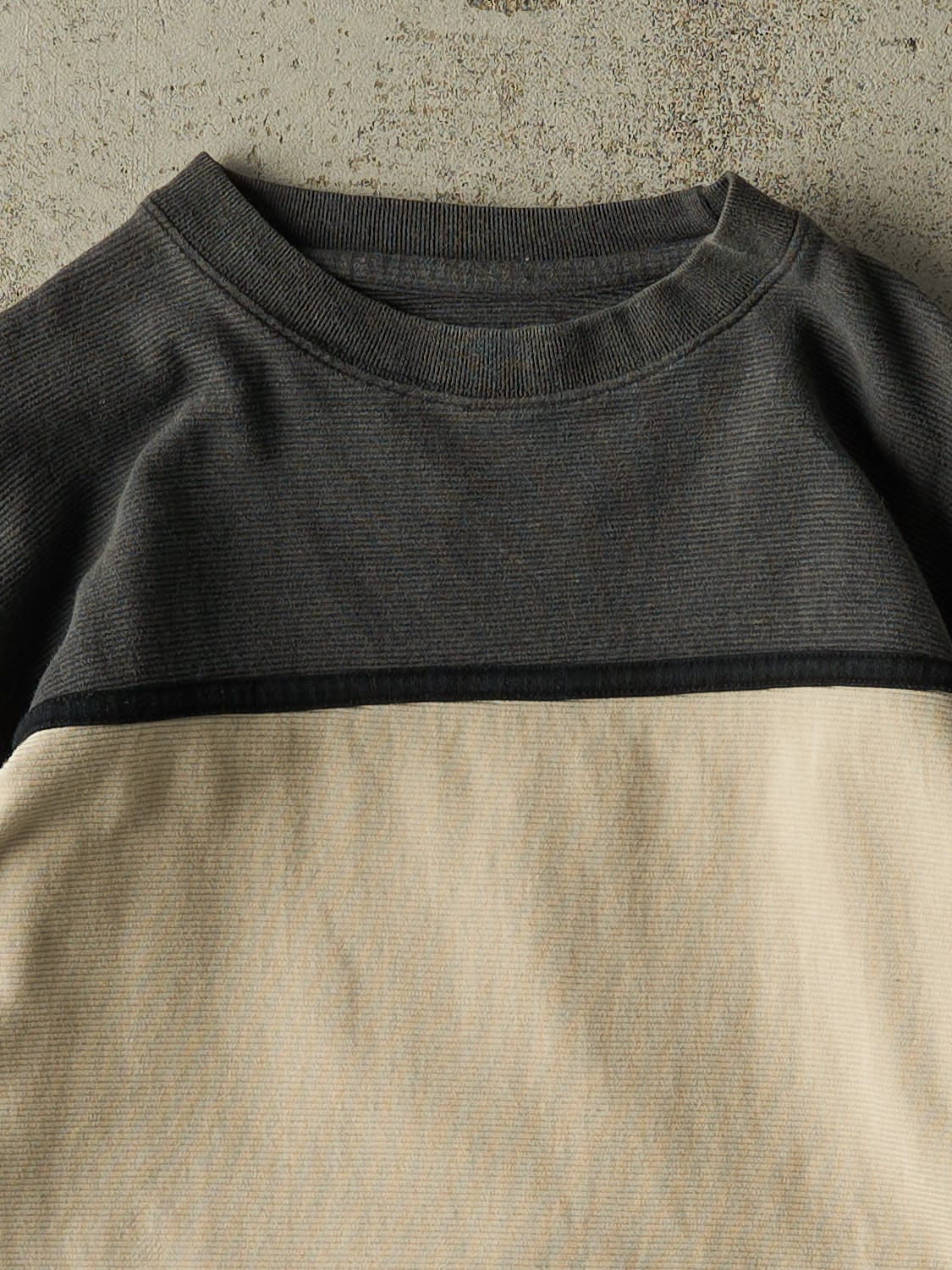 Vintage Y2K Beige Point Zero Thermal Long Sleeve (M/L)
