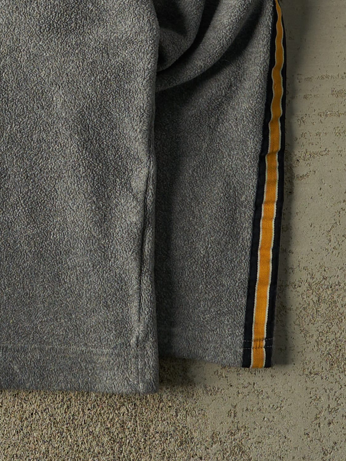 Vintage Y2K Grey Nautica Embroidered Fleece Longsleeve (XL/XXL)