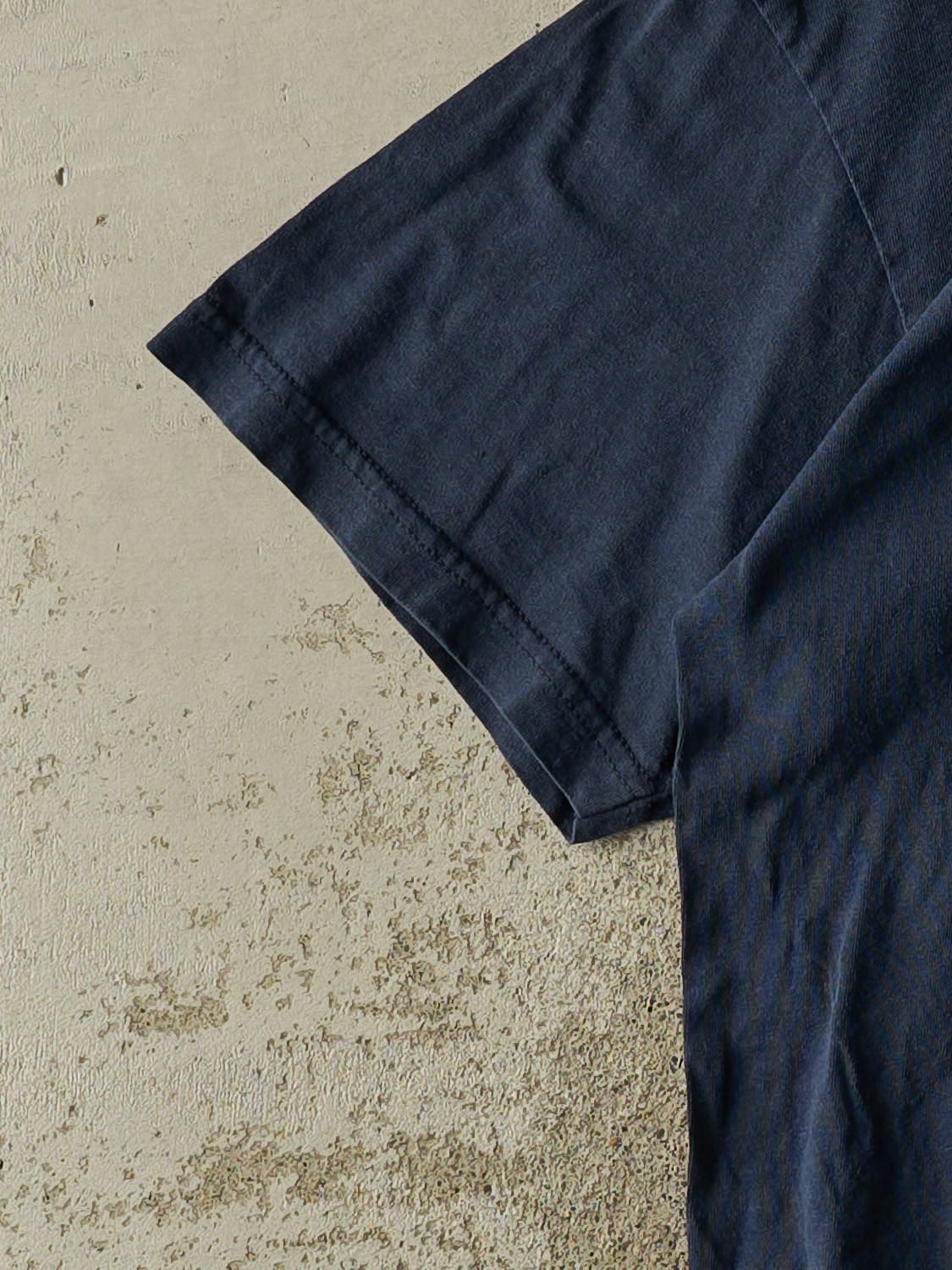 Vintage Y2K Navy Blue Nike Swoosh Tee (L)