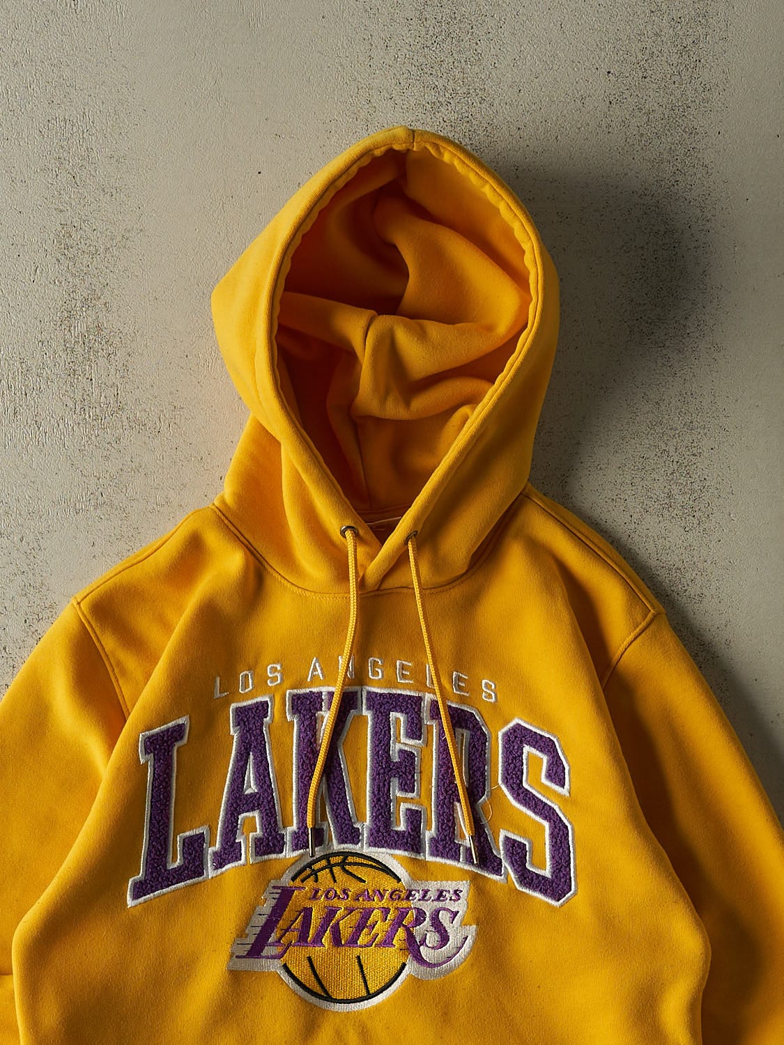 Vintage Y2K Yellow Los Angeles Lakers Hoodie (M/L)
