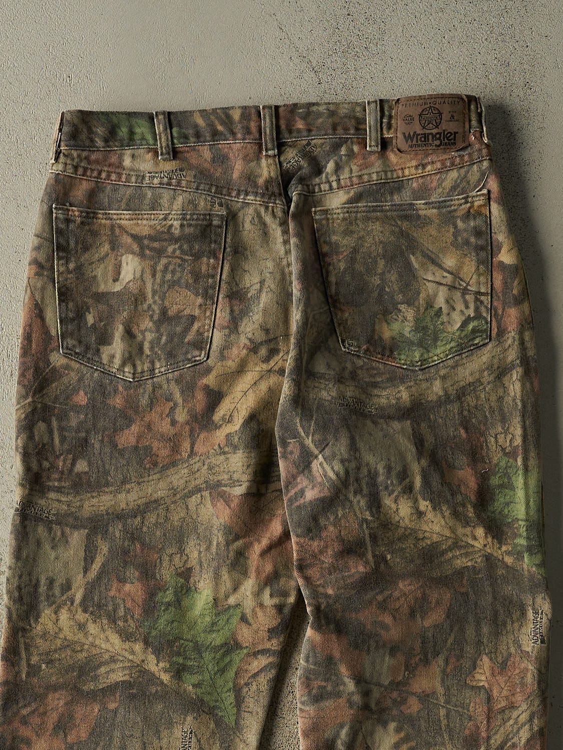 Vintage 90s Camo Wrangler x Advantage Denim Pants (34x30.5)