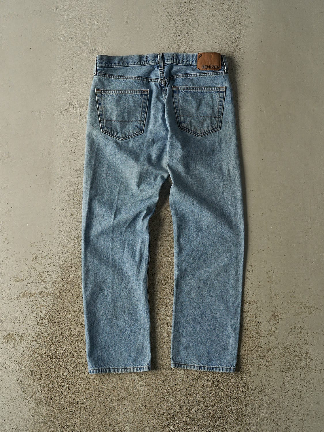 Vintage 90s Light Wash Denizen from Levi's Jeans (33x30)