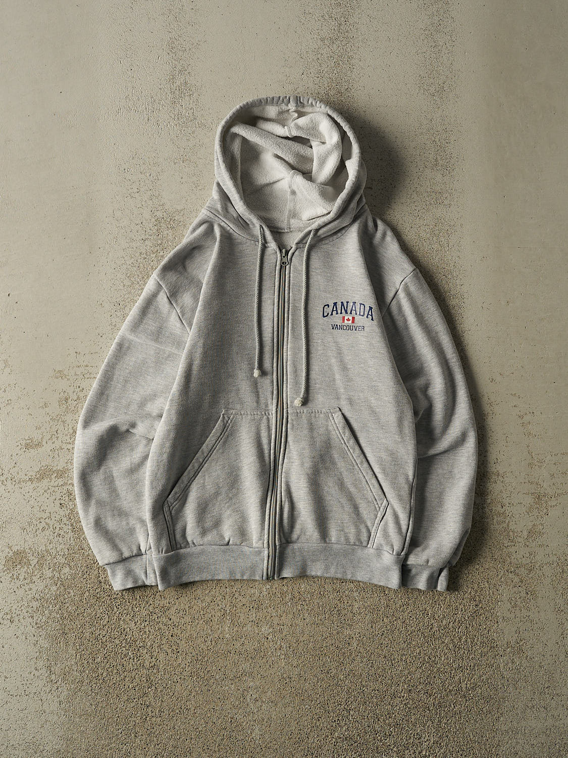 Vintage Y2K Grey Vancouver Canada Zip Up Hoodie (XS)