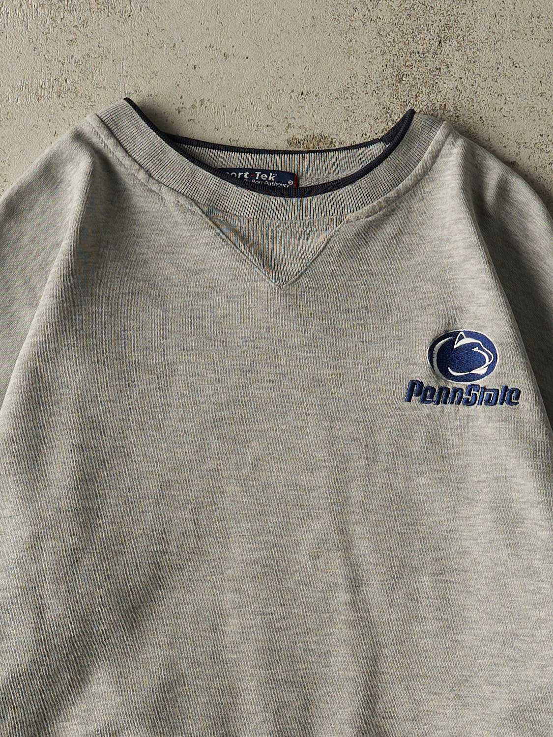 Vintage Y2K Grey Penn State University Crewneck (L)