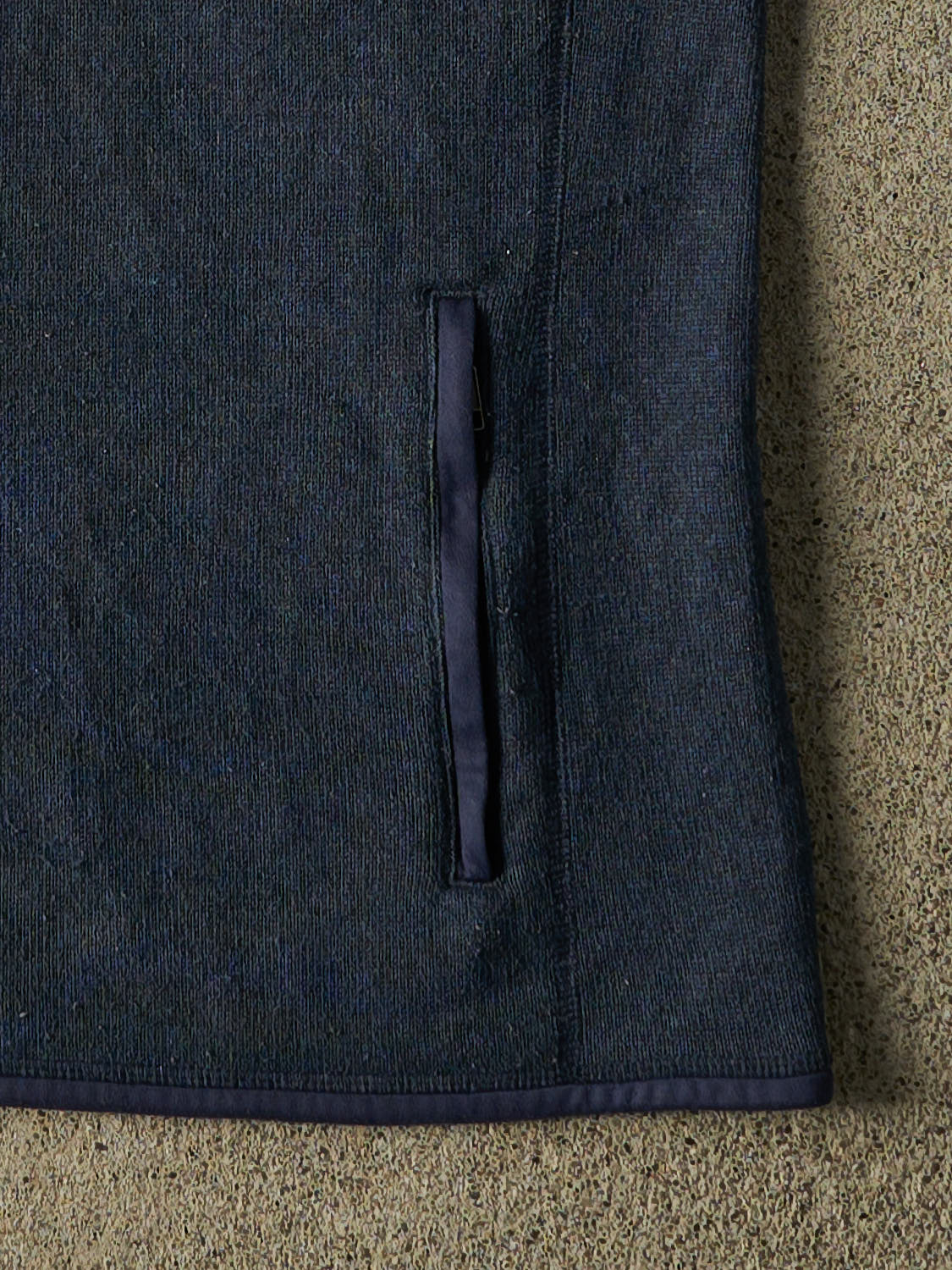Vintage Y2K Navy Blue Patagonia Vest (M)