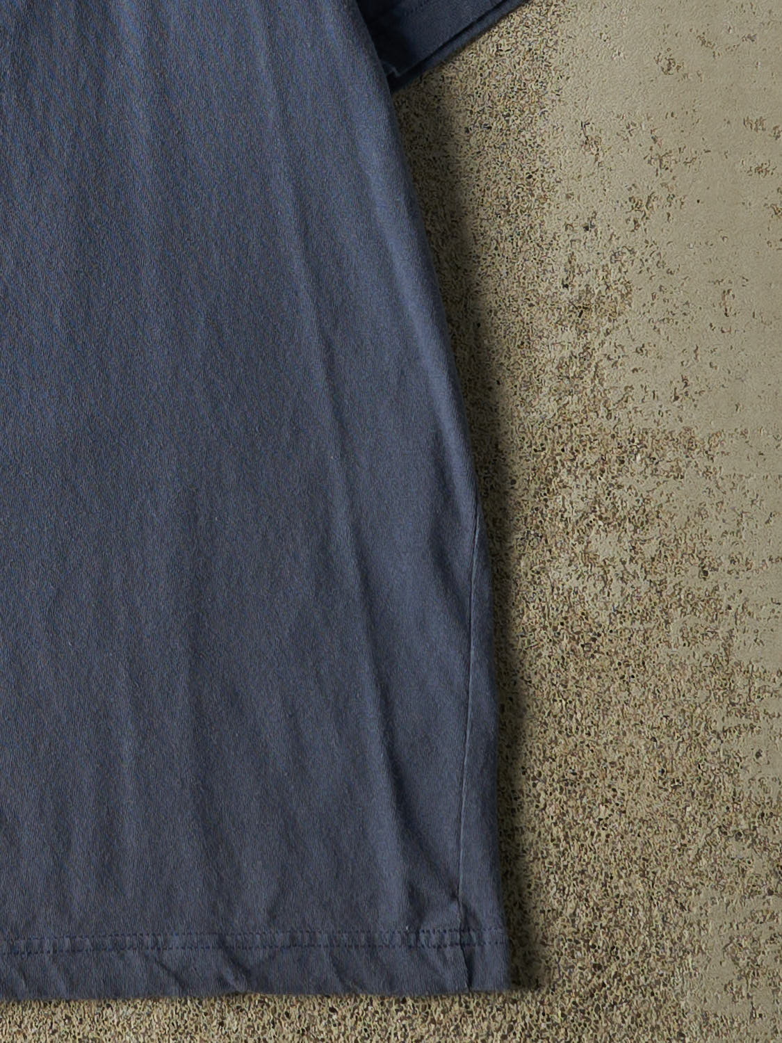 Vintage Y2K Blue Blank Tee (M/L)