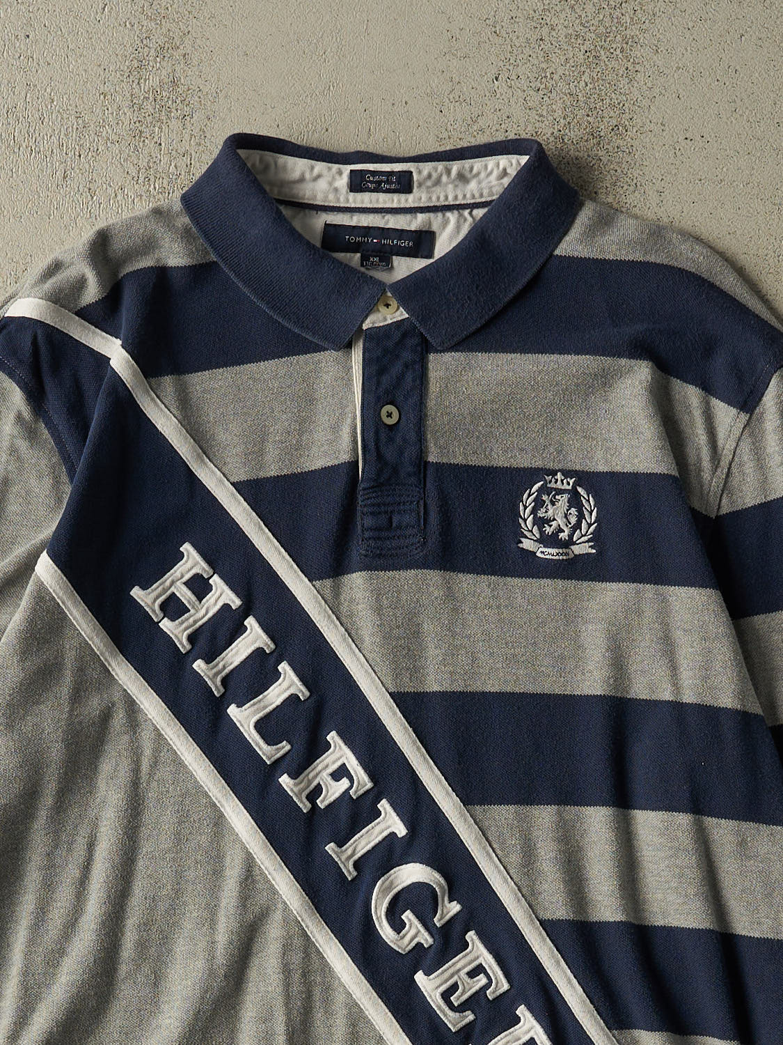 Vintage Y2K Grey Tommy Hilfiger Quarter Button Long Sleeve (XXL)