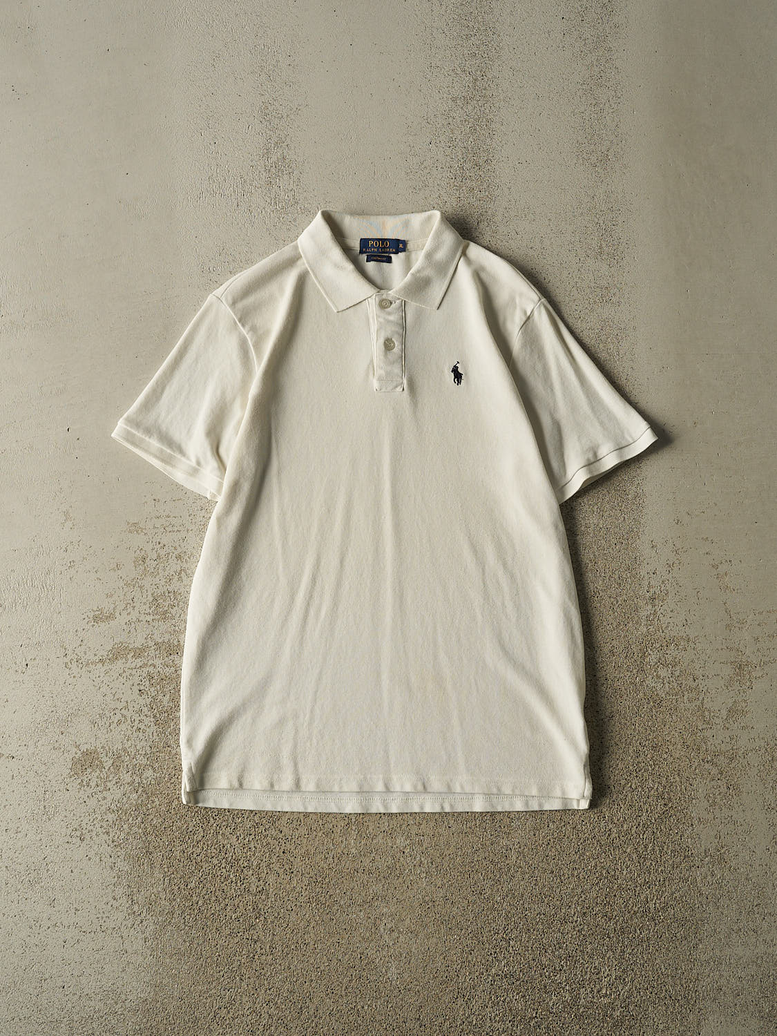 Vintage Y2K White Polo Quarter Button Tee (L/XL)