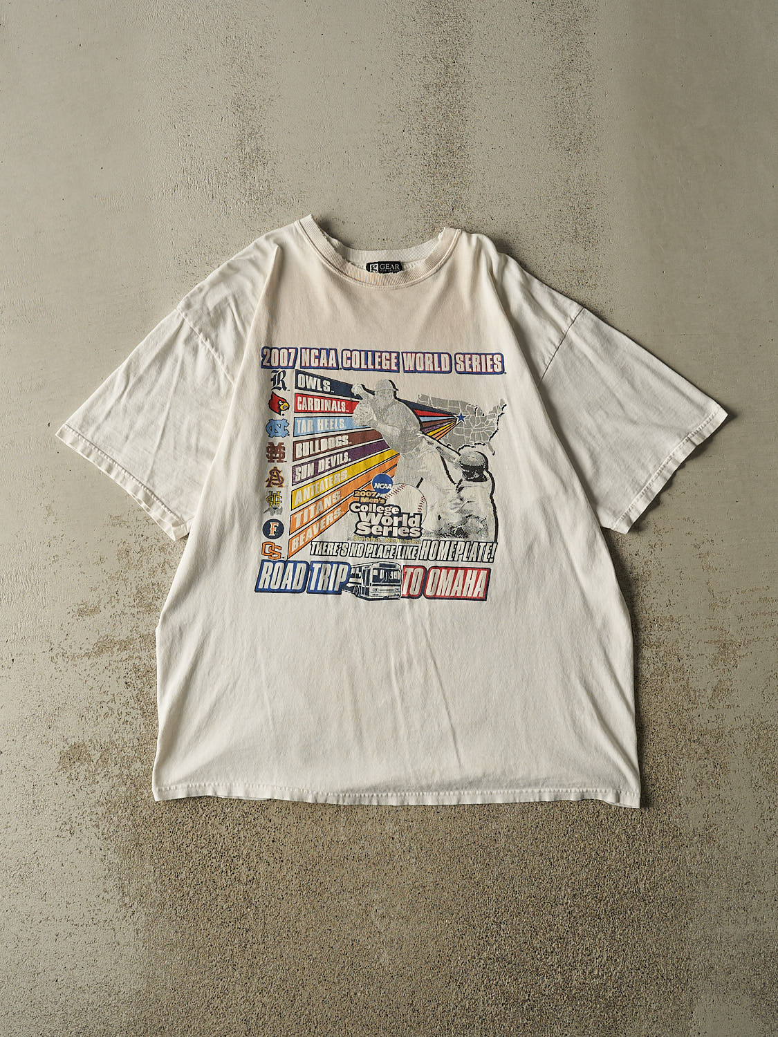 Vintage 07' White NCAA College World Series Tee (XL/XXL)