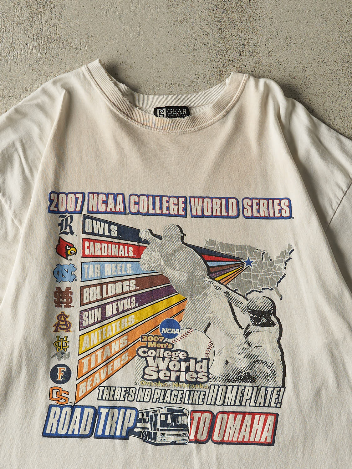 Vintage 07' White NCAA College World Series Tee (XL/XXL)