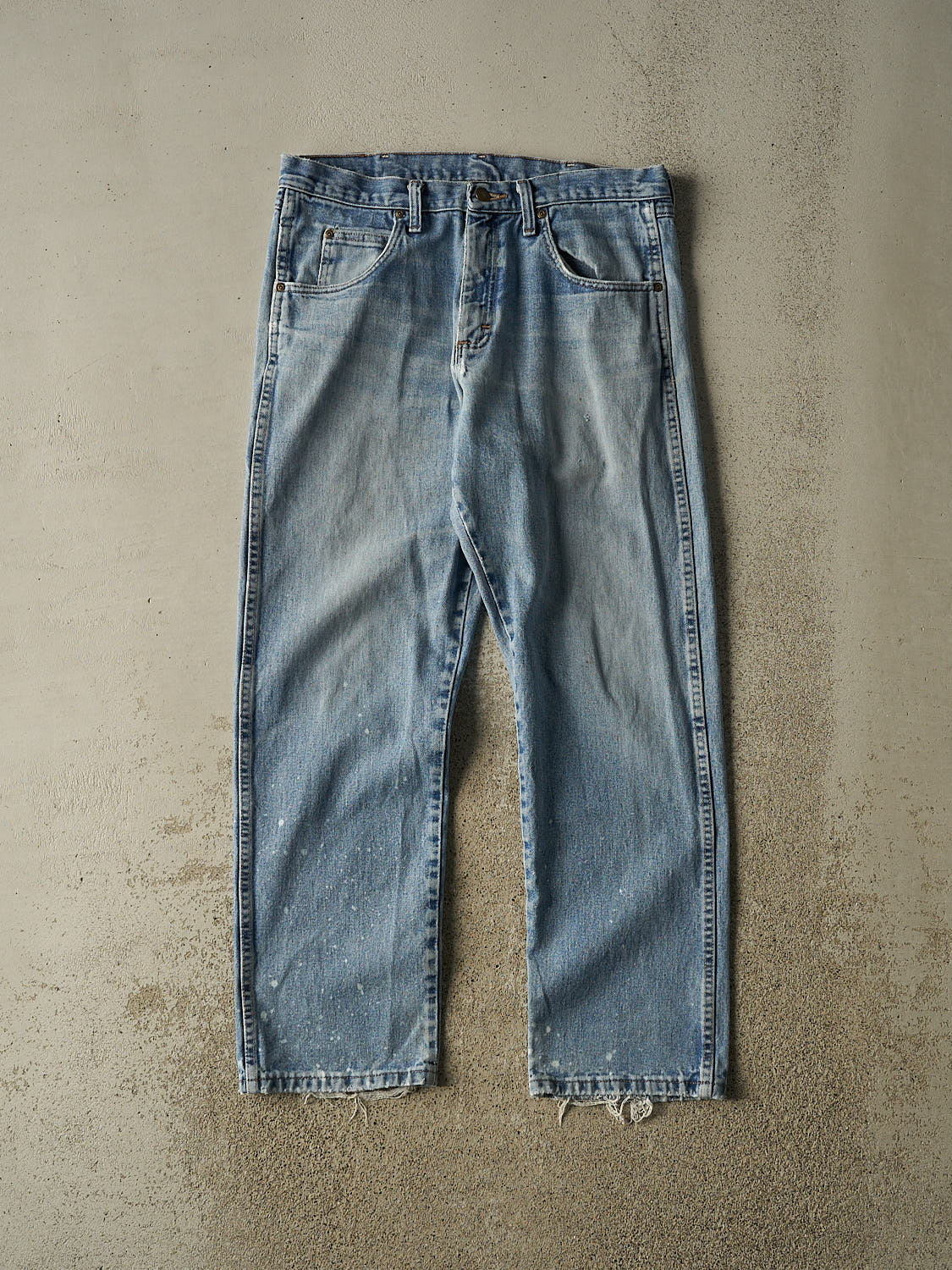 Vintage Y2K Light Wash Wrangler Jeans (34x29.5)