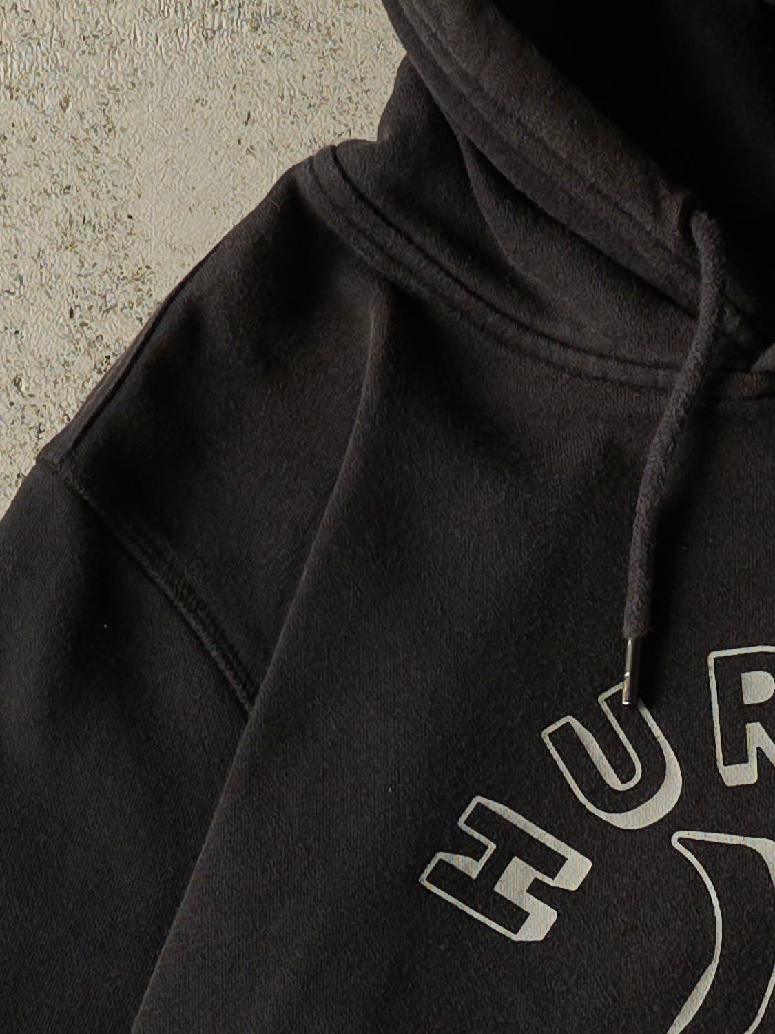 Vintage Y2K Black Hurley Logo Hoodie (M)