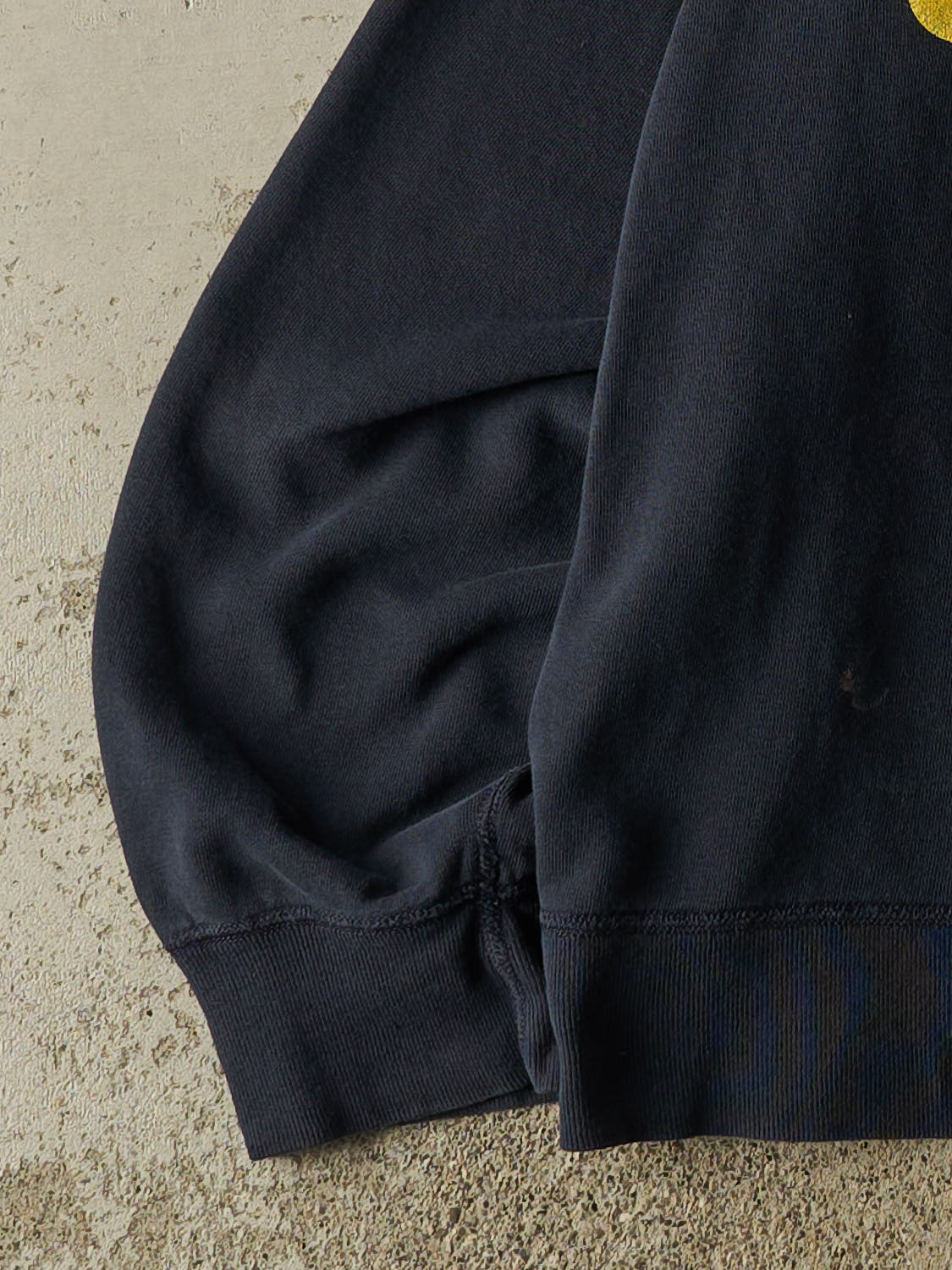Vintage Y2K Navy Blue Calvin Klein Jeans Logo Crewneck (S/M)