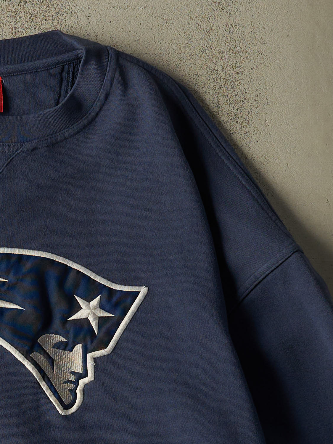 Vintage Y2K Navy Blue New England Patriots Embroidered Crewneck (XXL)