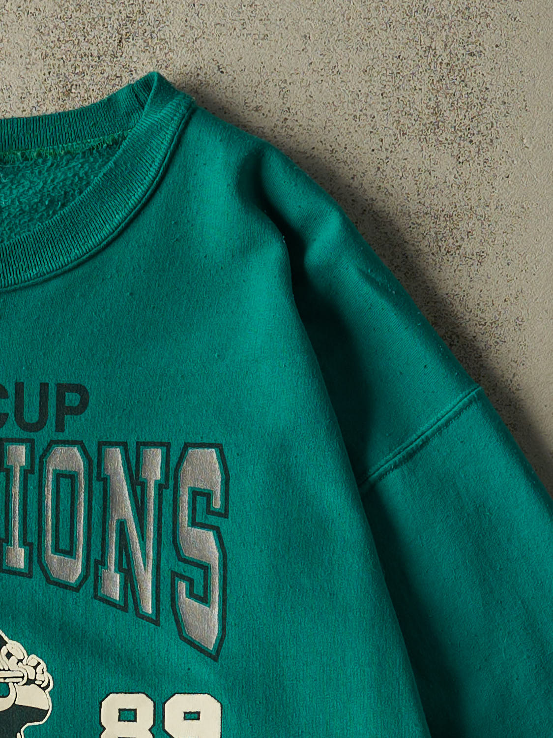Vintage 89' Green Saskatchewan Roughriders Grey Cup Champs Crewneck (L/XL)