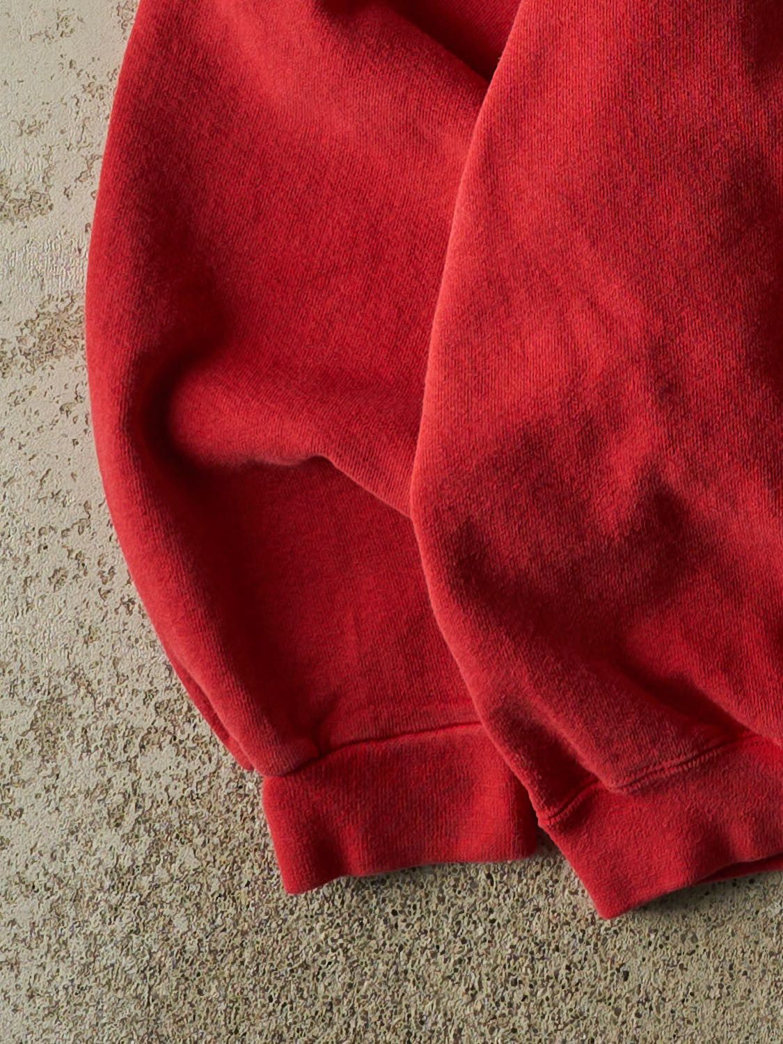 Vintage 97' Red Tampa Bay Buccaneers Crewneck (XL)