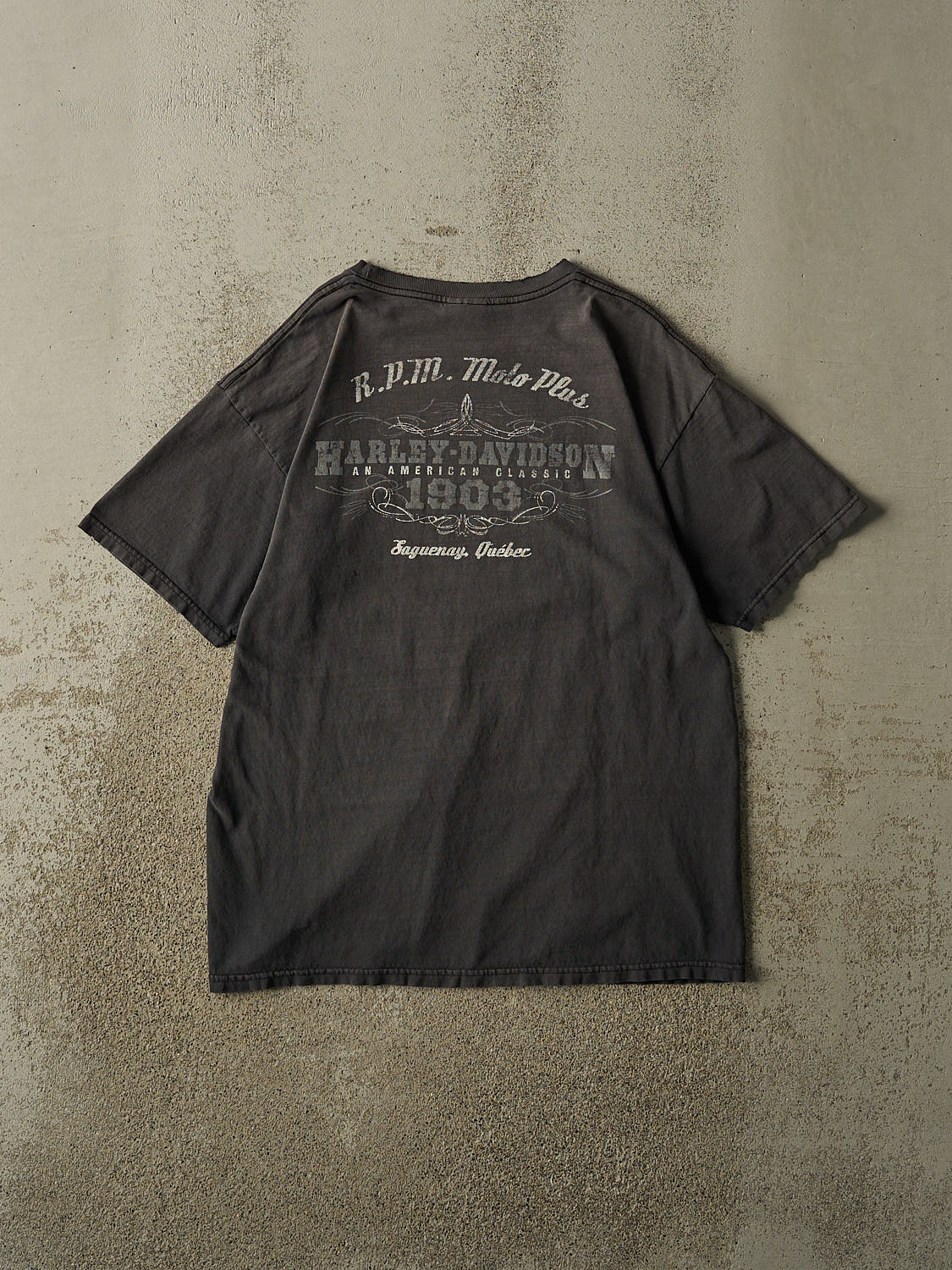 Vintage 12' Faded Black Harley Davidson Saguenay Quebec Tee (M/L)
