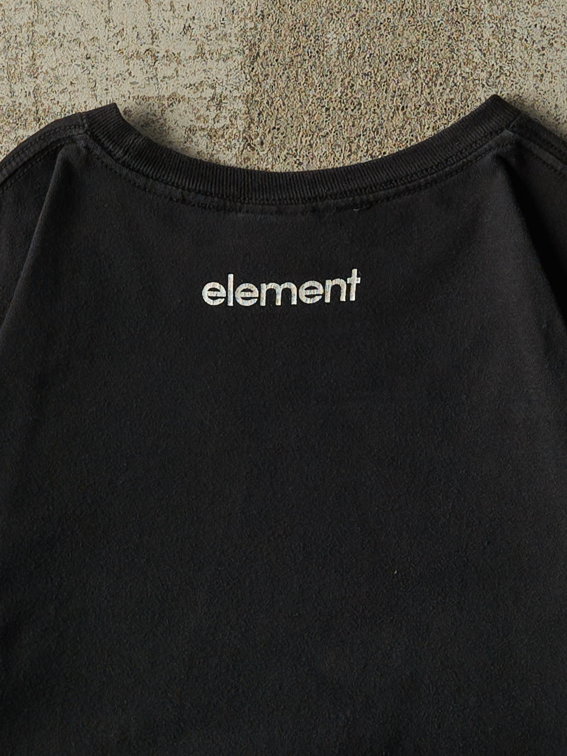 Vintage Y2K Black Element Skateboards Tee (S/M)