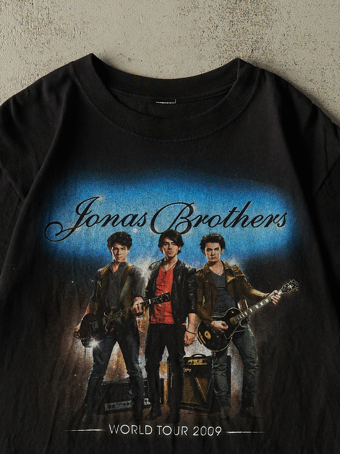 Vintage 09' Black Jonas Brothers Tour Tee (S/M)