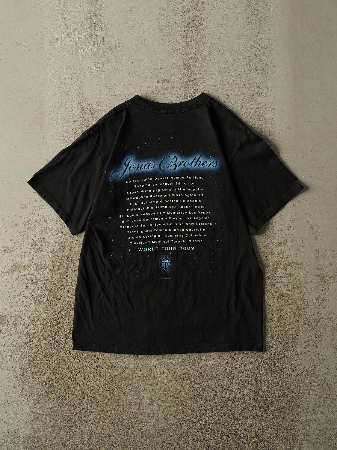 Vintage 09' Black Jonas Brothers Tour Tee (S/M)
