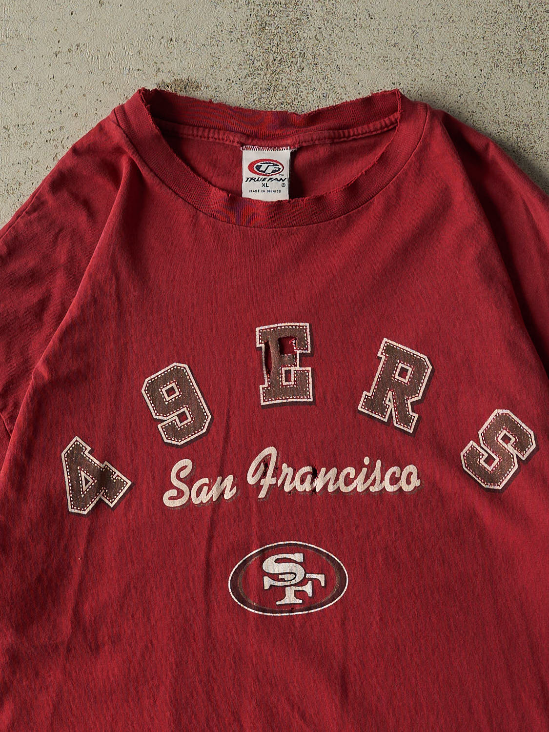Vintage 90s Burgundy San Francisco 49ers Tee (L/XL)
