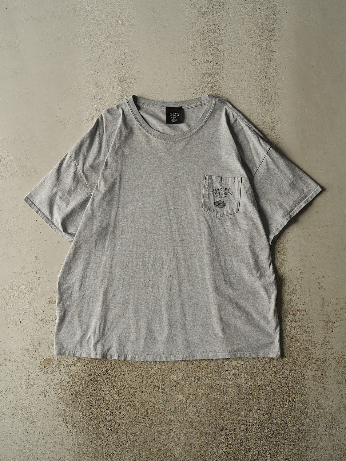 Vintage Y2K Grey Harley Davidson Museum Pocket Tee (XXL/XXXL)