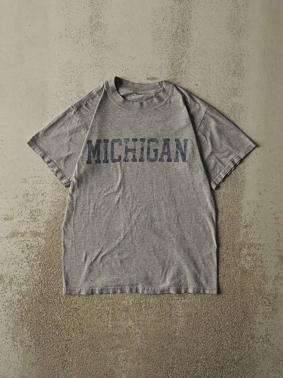 Vintage Y2K Grey University Of Michigan Tee (XS/S)