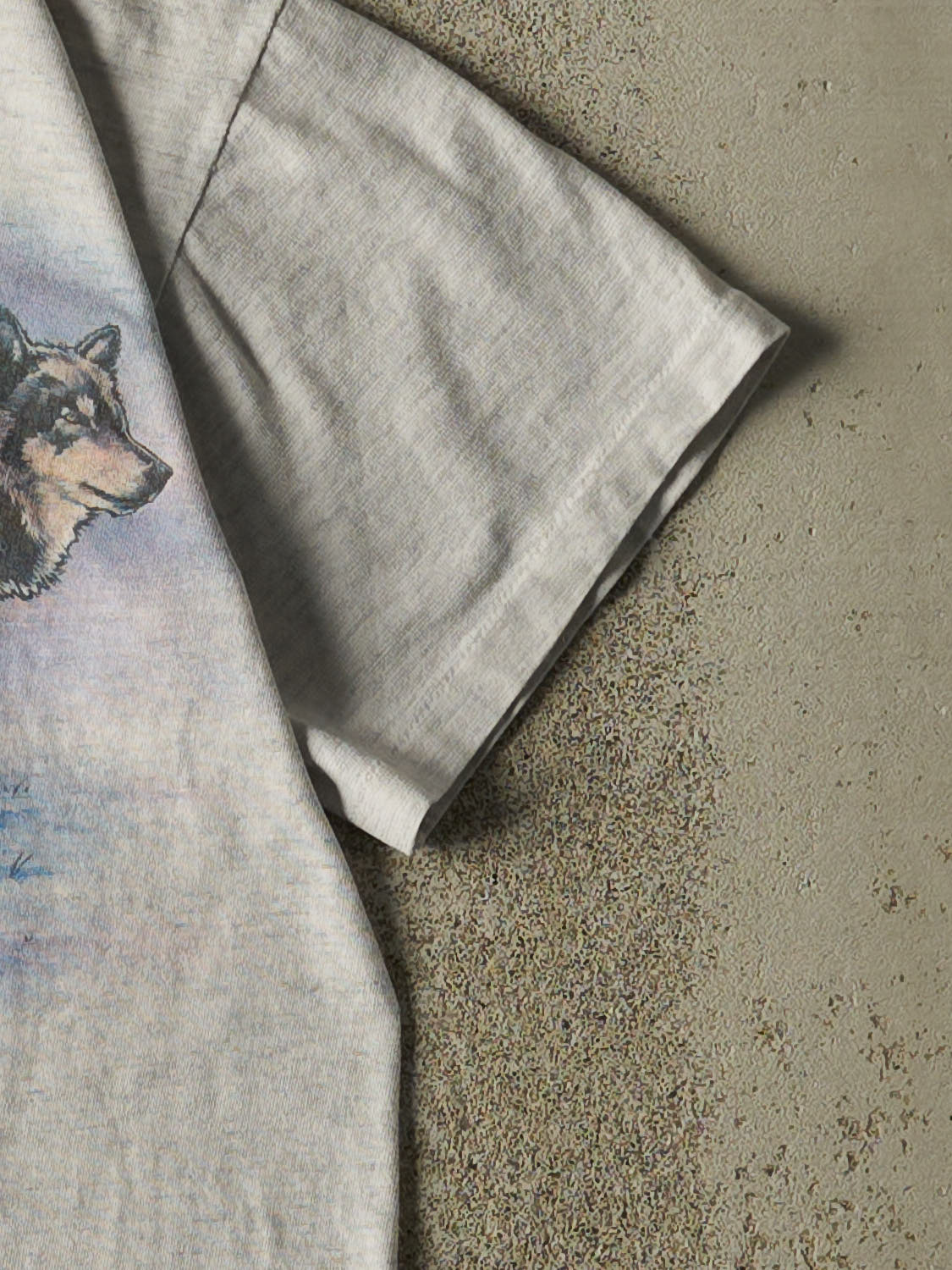 Vintage 90s Heather Grey BC Canada Wolf Single Stitch Tee (XS)