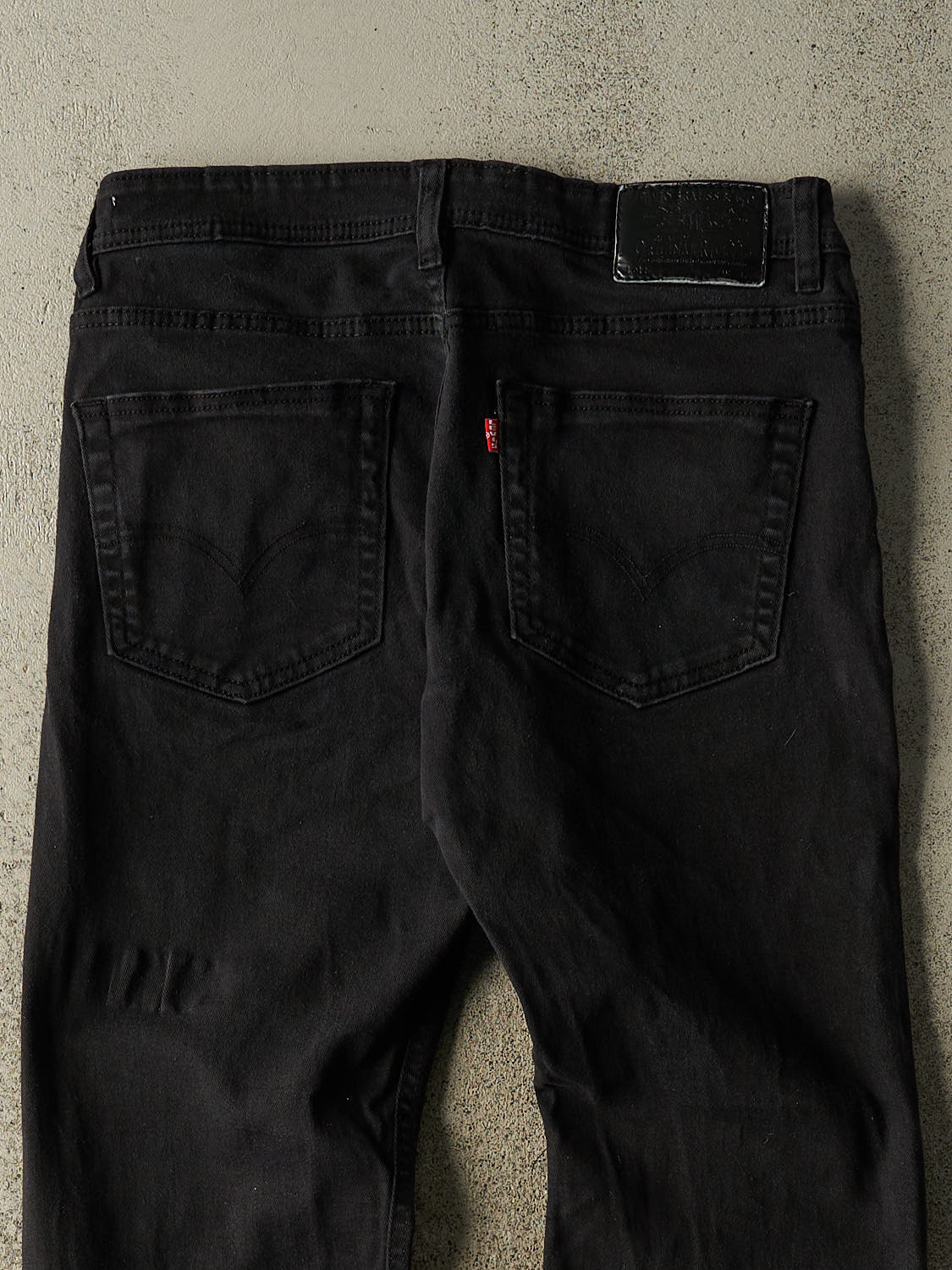 Vintage Y2K Black Levi's Denim Pants (32x27.5)