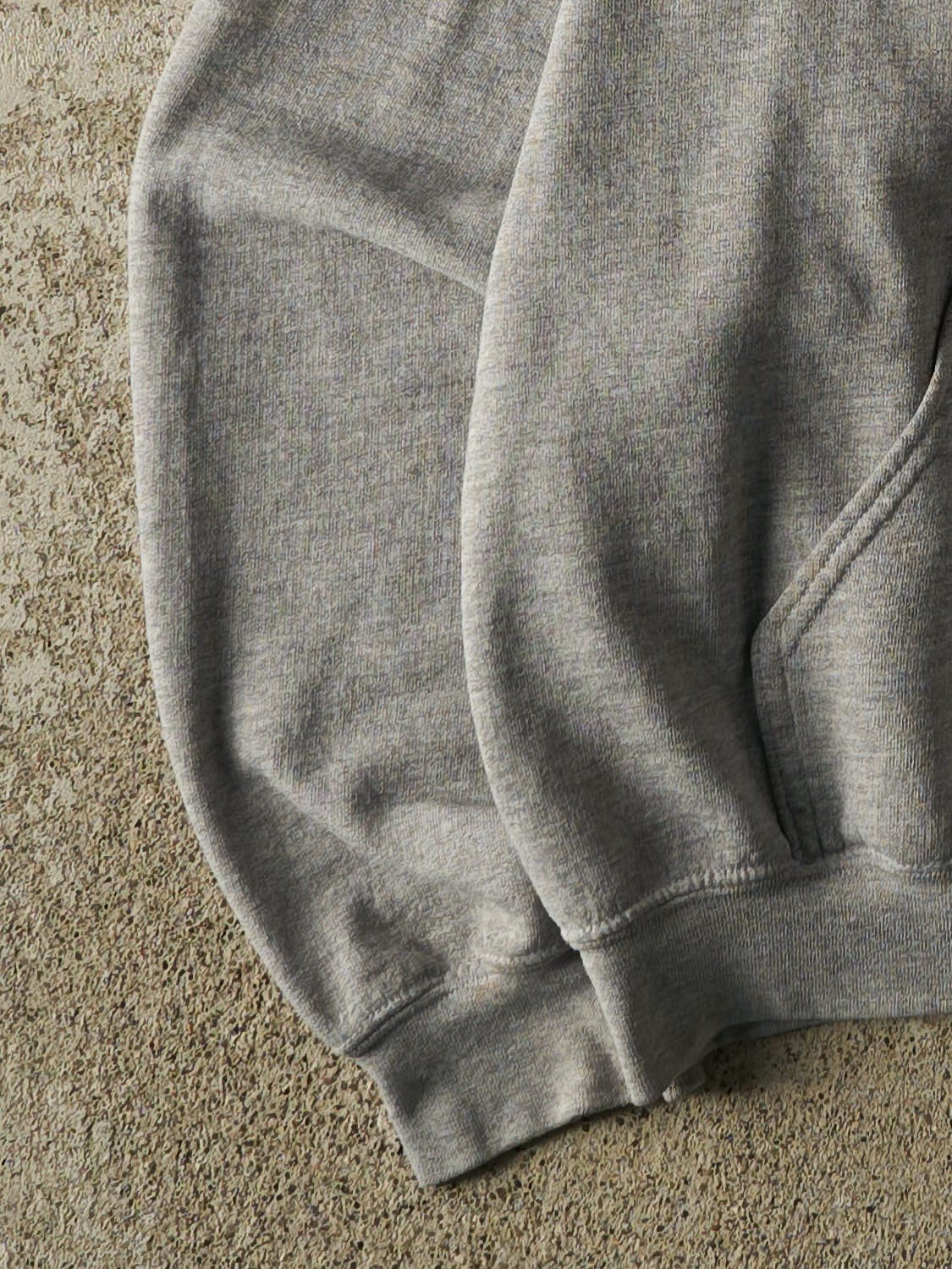 Vintage Y2K Grey Kansas City Chiefs Hoodie (S/M)