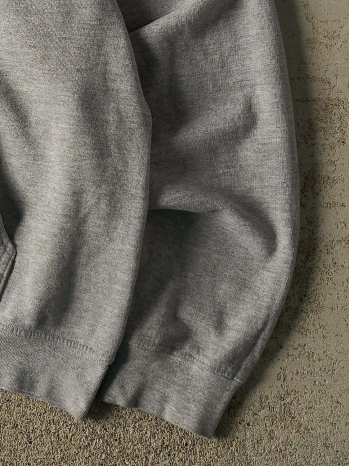 Vintage Y2K Grey Kansas City Chiefs Hoodie (S/M)