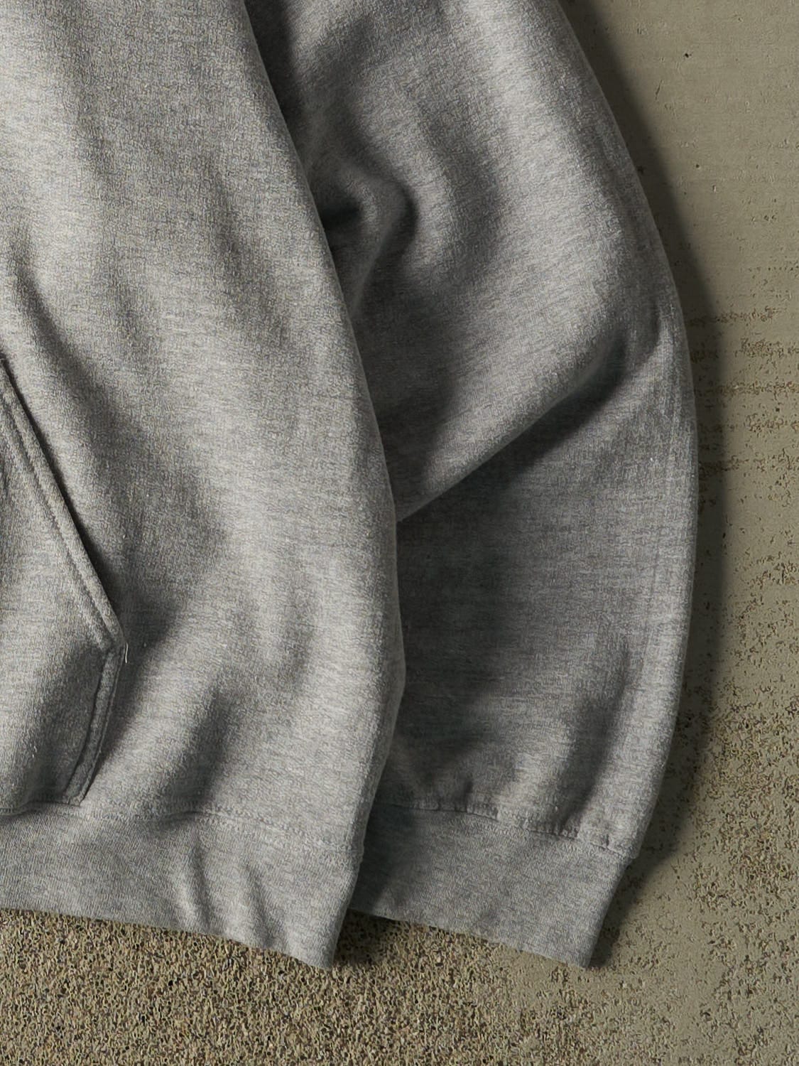 Vintage Y2K Grey New England Patriots Hoodie (L/XL)