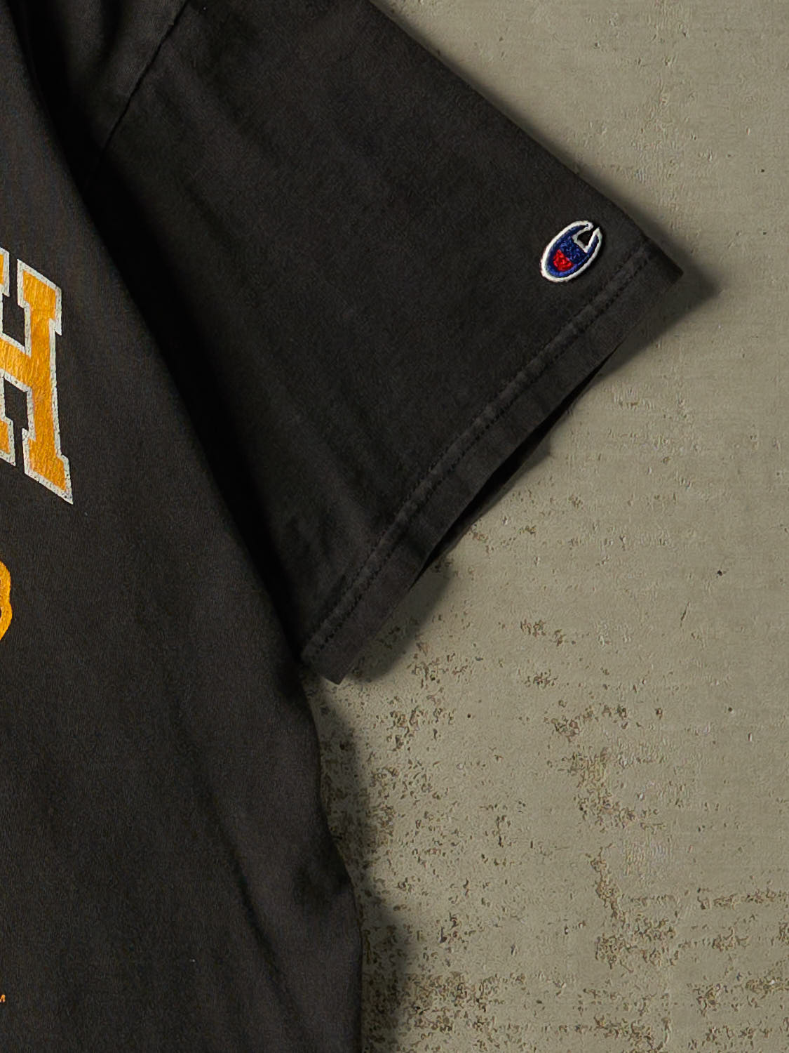 Vintage 96' Sun Faded Black Pittsburgh Steelers Tee (M/L)