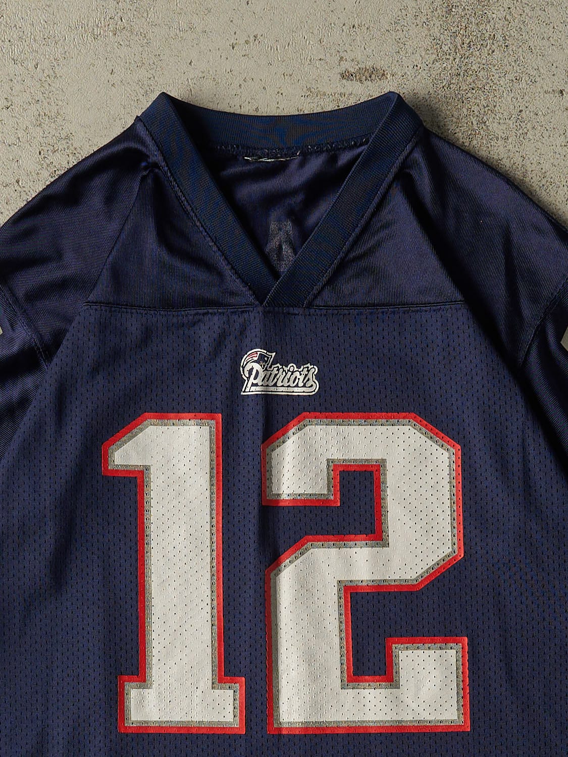 Vintage Y2K Navy Blue New England Patriots #12 Tom Brady Football Jersey (S/M)